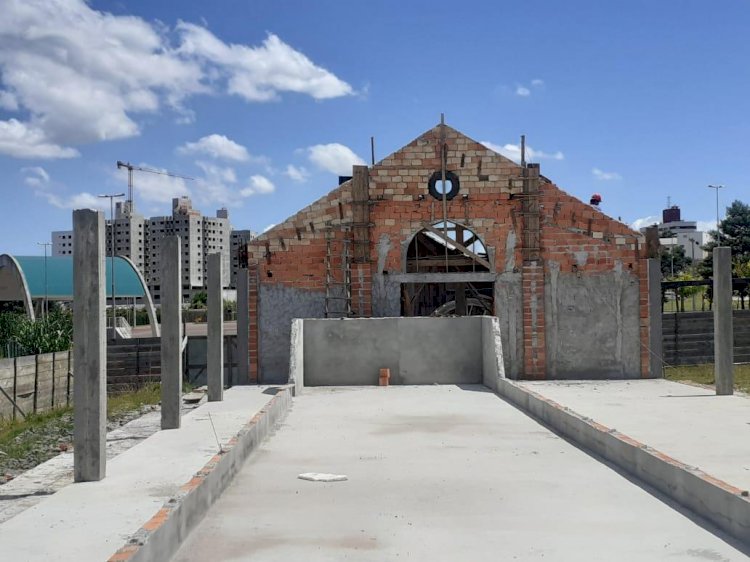 Cancha de bocha está em fase de acabamento no Parque imigrante do Rio Maina