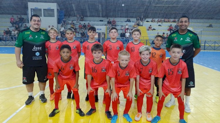 Futsal de Forquilhinha estreia com quatro vitórias na  LUD