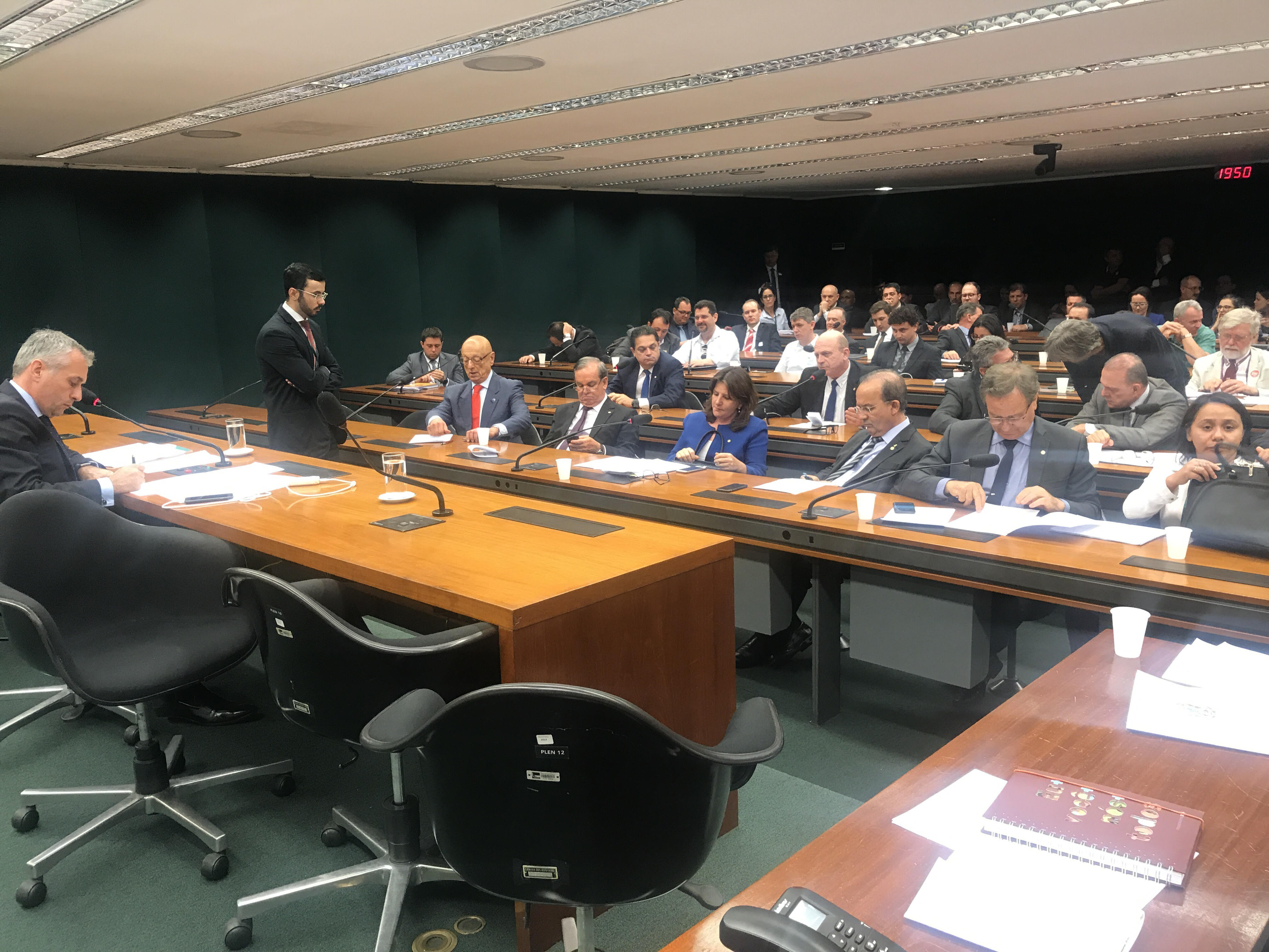 Fórum Parlamentar Catarinense define prioridades para orçamento 2018