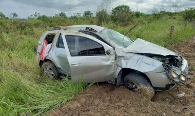 Motorista morre após capotar veículo em Içara