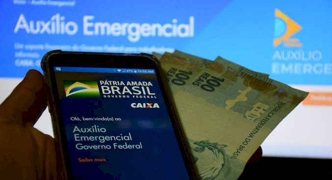 Aprovado em 2º turno, PEC que autoriza nova rodada de auxílio emergencial