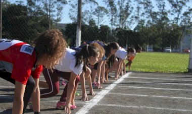 FME de Criciúma oferece aulas de atletismo à comunidade