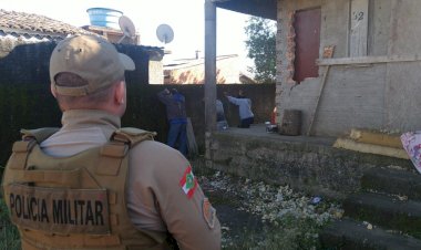 Polícia Militar Prende Trio  na Santa Luzia por Furto de Veículo