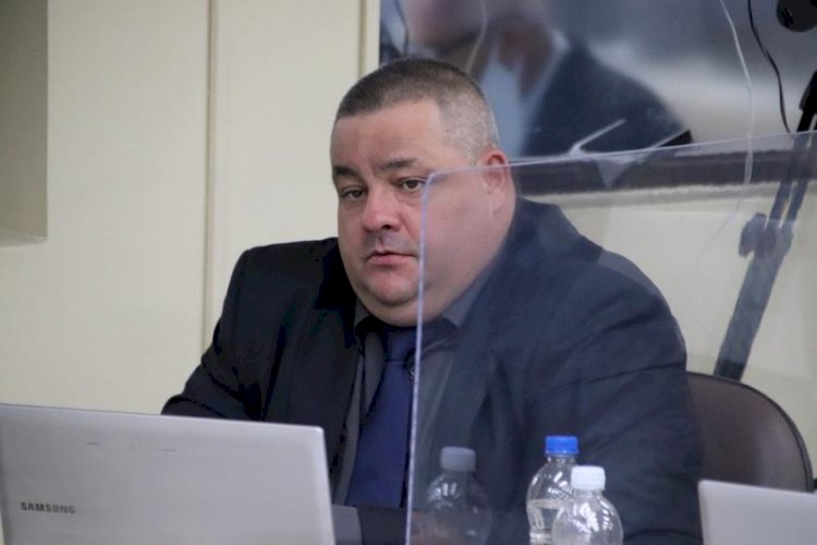 Vereador questiona cobrança de alvará sanitário de empresas de baixo risco