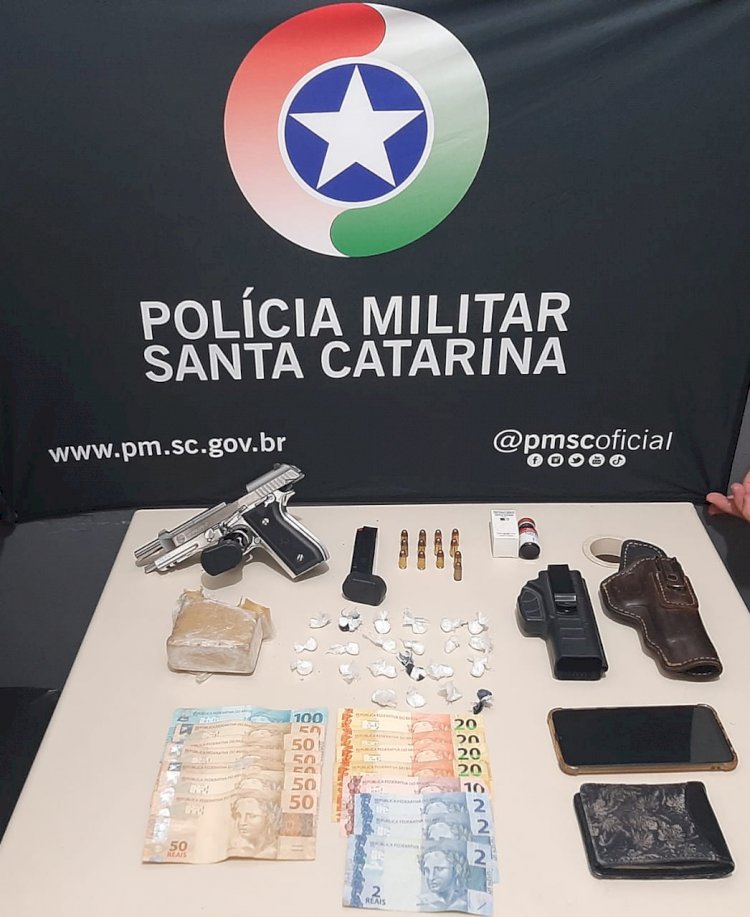 Polícia Militar apreende drogas e arma na Quarta Linha