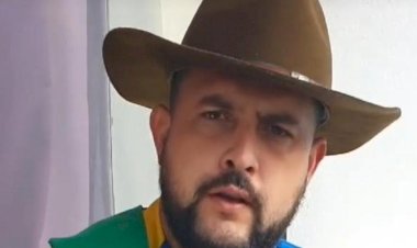 Caminhoneiro Zé Trovão se entrega à Polícia Federal em SC