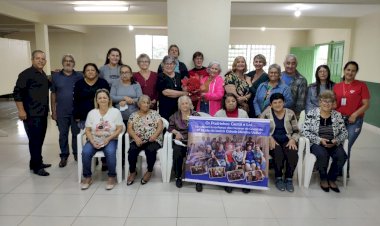 Dona Tila e o Grupo da terceira Idade