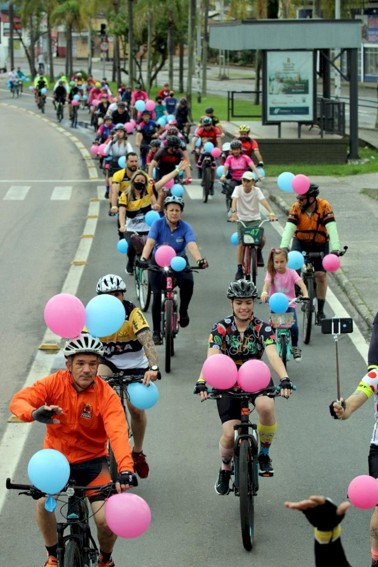 Unesc presente no Passeio de Bike Natal Solidário