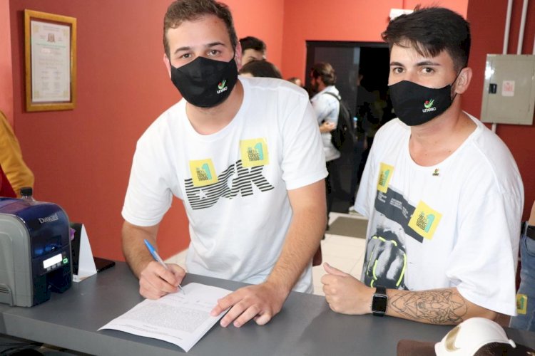 Vittor Teixeira é eleito presidente do DCE da Unesc