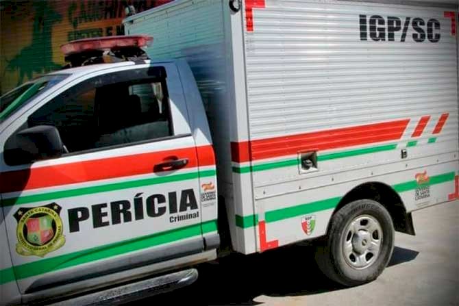 Autor de homicídio foi condenado por matar por causa de drogas e ainda chutou o corpo depois de morto