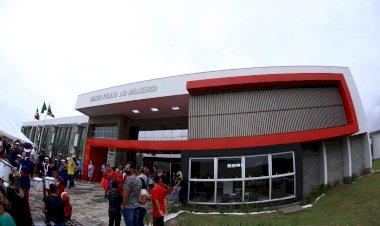 Criciúma comemora 142 anos com a entrega da nova Escola Filho do Mineiro e Centro de Convivência da Terceira Idade