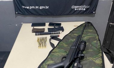 Homem é preso com Rifle e munições em Forquilhinha