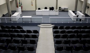 Em júri que durou dois dias, trio é condenado por homicídio qualificado em Criciúma