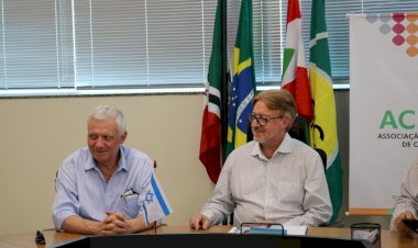 Representantes de empresa israelense conhecem a Acic