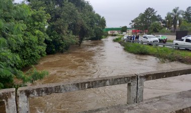 Defesa Civil e secretarias  trabalham juntas no combate as cheias em Criciúma