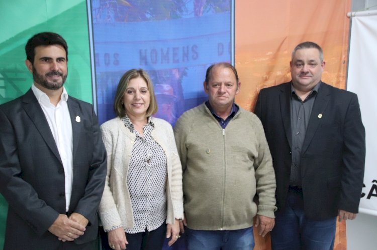 Suplentes assumem cadeira na Câmara Municipal de Criciúma