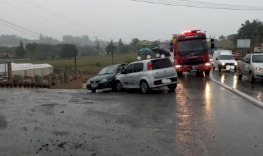Acidente de transito envolve duas mulheres em Urussanga
