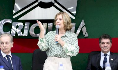 Roseli de Lucca assume Prefeitura de Criciúma