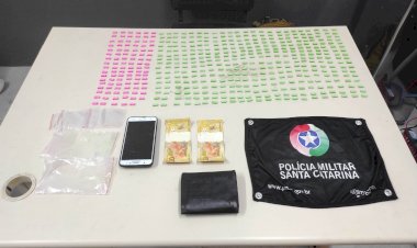 Casal é preso com mais  de 400 comprimidos de Ecstasy