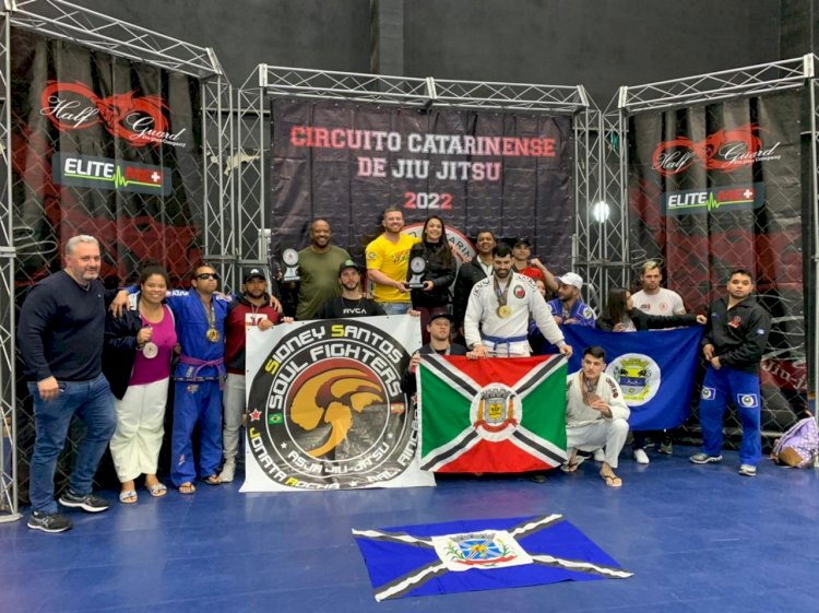 Atletas de Jiu Jitsu de Criciúma conquistam primeiro lugar na 6a Etapa do Circuito Catarinense