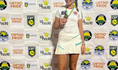 Tenista do Mampituba/FME Criciúma é campeã de duplas no Aberto Nacional Infantojuvenil