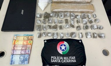 Polícia Militar encontra drogas e dinheiro em casa abandonada