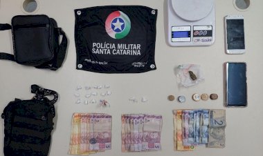 PM prende trio por tráfico de drogas em Criciúma