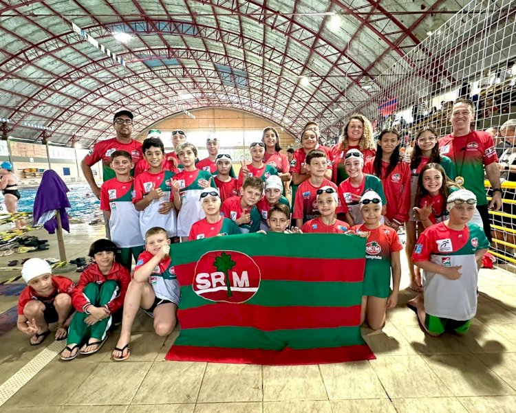 Natação da S.R. Mampituba/FME Criciúma conquista 14 medalhas em Estadual