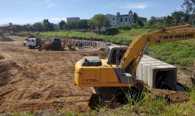 Obras no futuro Parque da Santa Luzia fecha rua por duas semanas