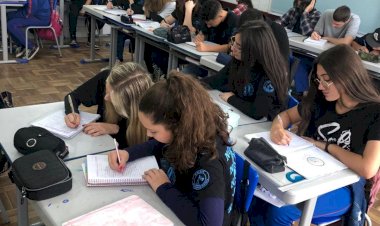 Criciúma: Rede Municipal de Ensino se prepara para volta às aulas