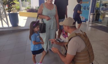 Polícia Militar faz operação Volta as Aulas