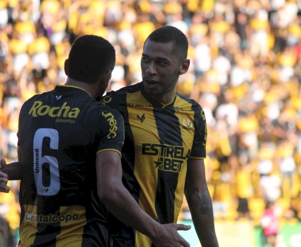 TIGRE VENCE O FIGUEIRENSE NO HERIBERTO HULSE COM GOL DE FABINHO