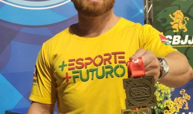 Atleta da FME de Criciúma é campeão em competição internacional de Jiu-Jitsu