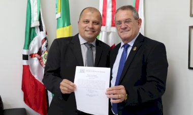 Suplente do PP assume cadeira na câmara de Criciúma