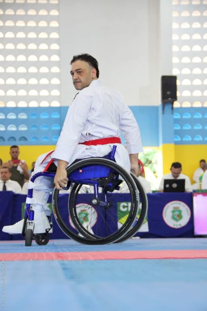 Paratleta de karatê de Criciúma disputa Sul-Americano em São Paulo