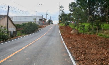 Pavimentação asfáltica da rua José Fenalli entre Criciúma e Nova Veneza é inaugurada
