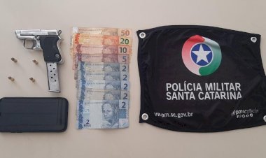 Polícia Militar prende homem com pistola e numeração suprimida