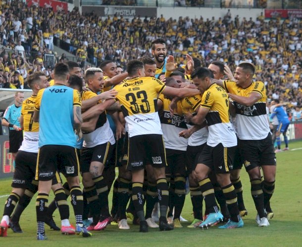 TIGRE VENCE E SEGUE LÍDER NO CAMPEONATO DA SERIE B