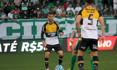 CRICIÚMA E CHAPECOENSE EMPATAM NO OESTE