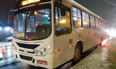 PEDESTRE MORRE ATROPELADO POR ÔNIBUS NO PINHEIRINHO