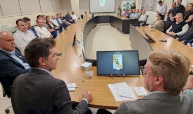 Prefeitura apresenta projeto de lei que amplia isenção de alvará para empresas de baixo risco em Criciúma