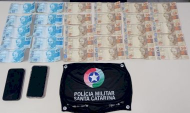 MENORES SÃO PRESOS COM NOTAS FALSAS EM CRICIÚMA