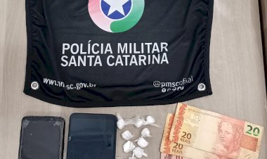 PM prende homem por aliciamento ao trafico de drogas em Criciúma