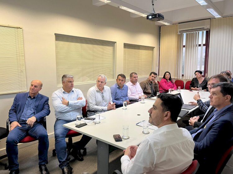 Com ajuda do Governo Estadual, Rio Urussanga deve passar por limpeza nos próximos dias