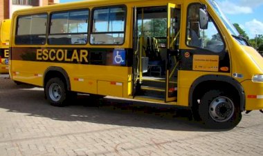 Juiz condena servidor que usou ônibus escolar para transportar caminhoneiros grevistas