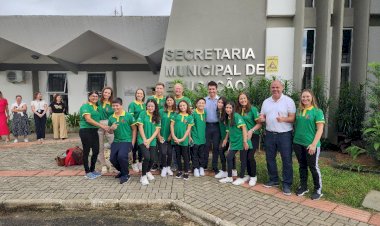 • Estudantes da rede municipal de Criciúma embarcam para competição internacional de matemática na Tailândia