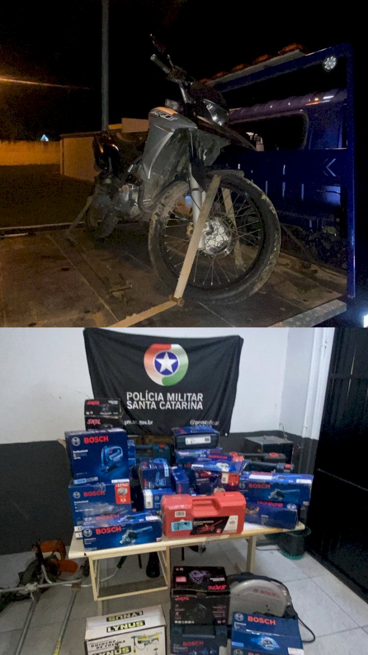 Moto e produtos roubados são apreendidos no São Francisco