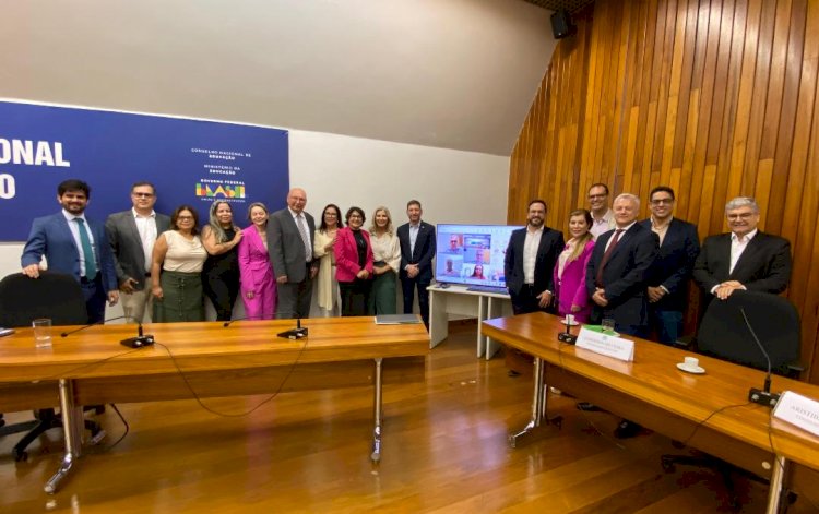 Florianópolis será palco de reunião do Conselho Nacional de Educação com a presença do Ministro da Educação o Governador