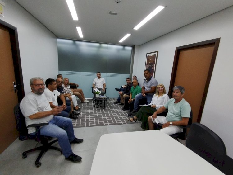 DIRETORIA DA UABC COBRA ILUMINAÇÃO PÚBLICA E MELHORIAS DO PODER PÚBLICO