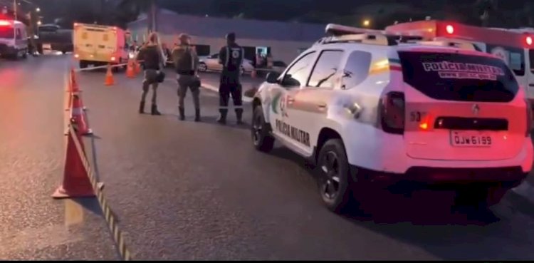 MENINO DE 11 ANOS MORRE ATROPELADO POR ÔNIBUS NO METROPOL